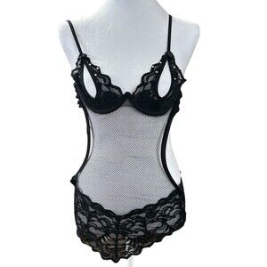 Shirley Of Hollywood Lingerie With Peek A Boo Bra Sz‎ S